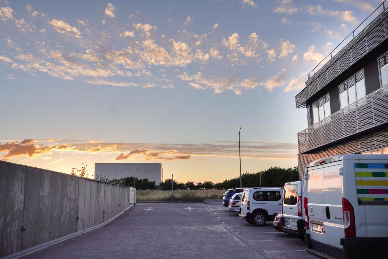 Alda Route 42 Hotel Illescas Exterior photo